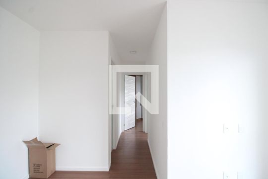 Sala de apartamento para alugar com 2 quartos, 42m² em Barra Olímpica, Rio de Janeiro