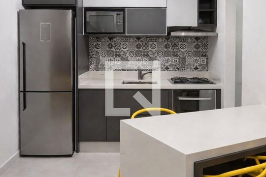 Cozinha de apartamento à venda com 2 quartos, 47m² em Jardim das flores, Jundiaí