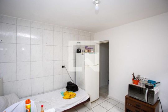 Cozinha Casa 1 de casa à venda com 5 quartos, 257m² em Taboão, Diadema