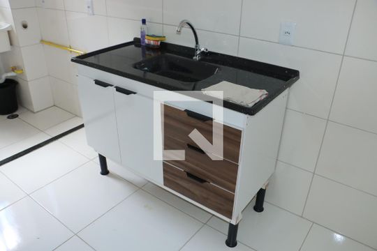 Apartamento para alugar com 2 quartos, 52m² em Jardim Dom José, Embu das Artes