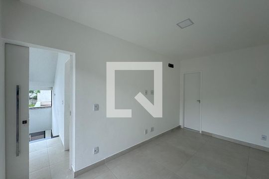 Suíte 1 de apartamento à venda com 3 quartos, 240m² em Vargem Pequena, Rio de Janeiro