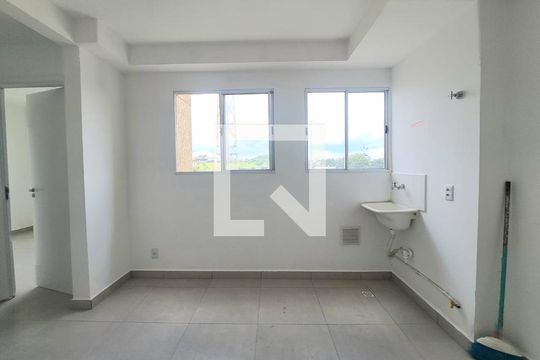Sala/Cozinha de apartamento para alugar com 2 quartos, 37m² em Santa Maria, Osasco