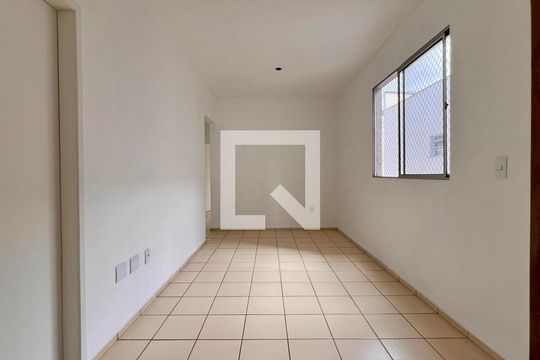 sala de apartamento à venda com 4 quartos, 67m² em Santa Efigênia, Belo Horizonte