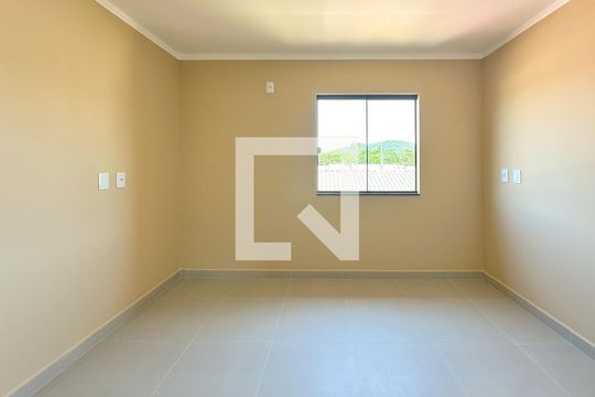 Suíte 1 de casa para alugar com 2 quartos, 102m² em Forquilhas, São José
