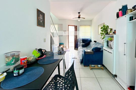 Sala de Jantar de apartamento para alugar com 2 quartos, 70m² em Ingleses Norte, Florianópolis