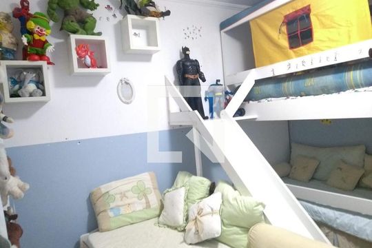 Quarto de casa de condomínio para alugar com 2 quartos, 200m² em Jardim da Gloria, Cotia