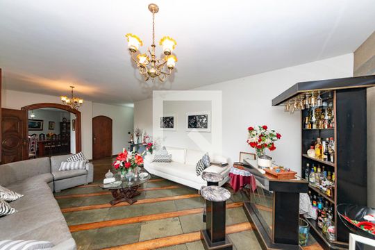 Sala 1 de casa à venda com 5 quartos, 550m² em Lourdes, Belo Horizonte