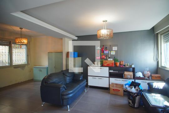 Sala 1 de casa à venda com 5 quartos, 450m² em Vila Ipiranga, Porto Alegre
