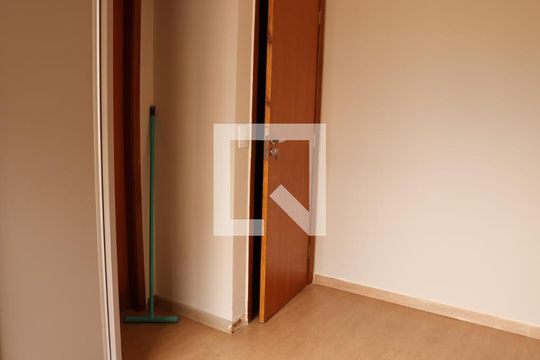 Quarto Suíte 1 de casa à venda com 3 quartos, 120m² em Setor Centro Oeste, Goiânia