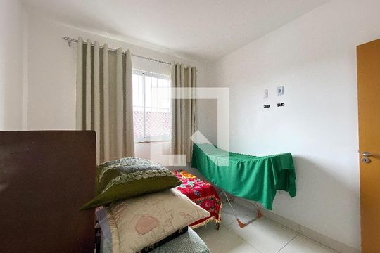 Apartamento à venda com 3 quartos, 86m² em Milionários, Belo Horizonte
