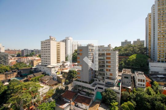 Vista da Sala/Cozinha de apartamento para alugar com 2 quartos, 80m² em Sumaré, São Paulo