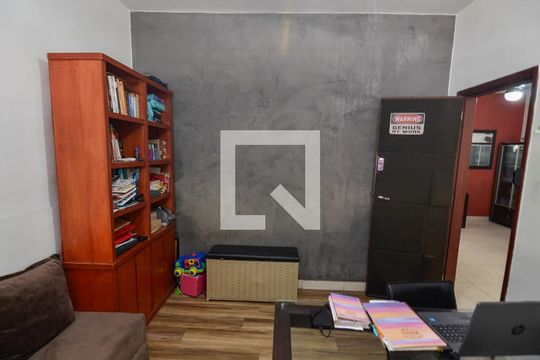 Quarto 1 de casa à venda com 4 quartos, 260m² em Vila Isabel, Rio de Janeiro