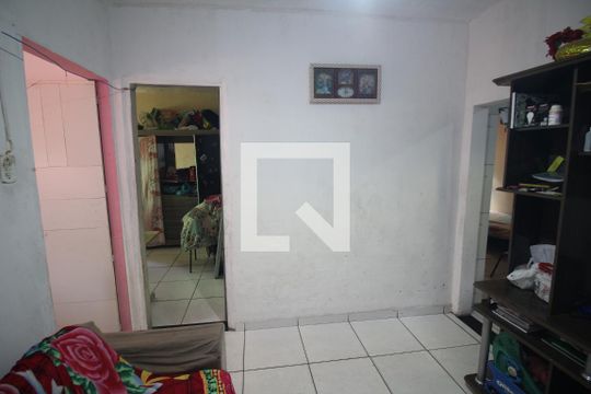 Sala de casa à venda com 8 quartos, 660m² em Glória, Belo Horizonte