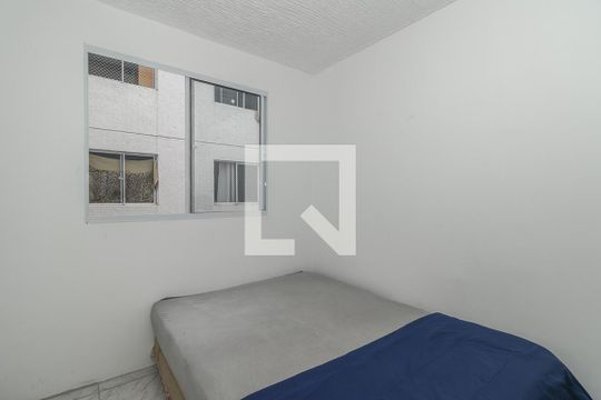 Quarto 2 de apartamento à venda com 2 quartos, 46m² em Rubem Berta, Porto Alegre