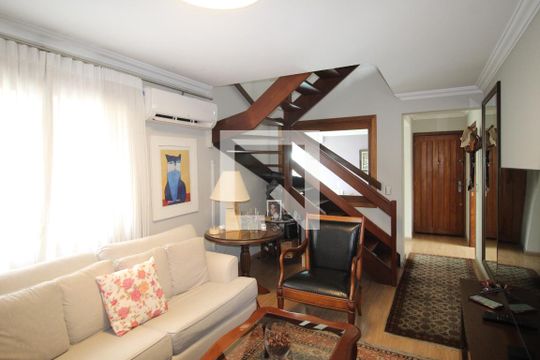 Sala de apartamento para alugar com 3 quartos, 217m² em Petrópolis, Porto Alegre