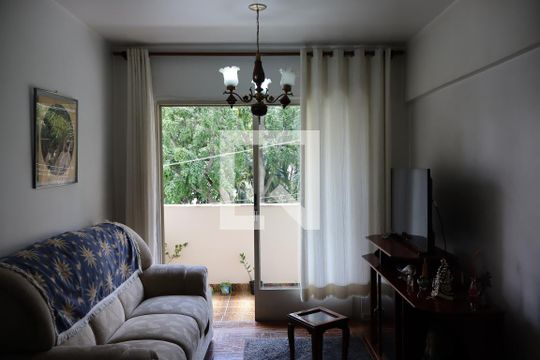 Sala  de apartamento à venda com 3 quartos, 89m² em Vila Galvão, Guarulhos