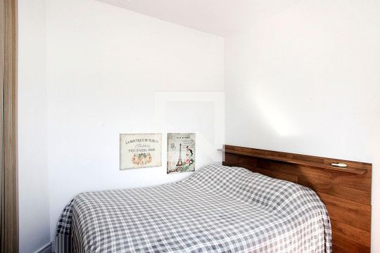 Quarto 1 de apartamento à venda com 2 quartos, 120m² em Santana, Porto Alegre