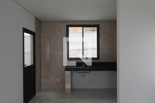 Sala de casa de condomínio à venda com 3 quartos, 139m² em Trevo, Belo Horizonte