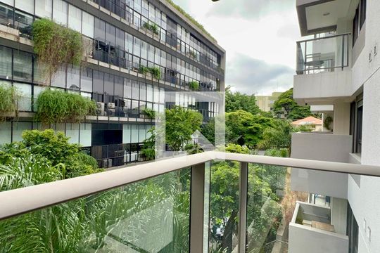 Varanda de kitnet/studio para alugar com 1 quarto, 33m² em Vila Madalena, São Paulo