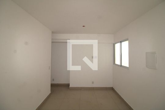 Sala / Cozinha de apartamento à venda com 2 quartos, 48m² em Piqueri, São Paulo