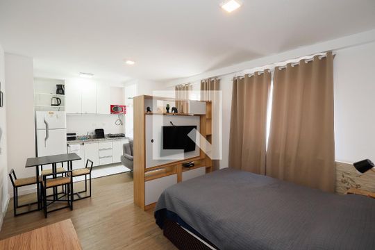 Quarto  de apartamento à venda com 1 quarto, 31m² em Vila Mazzei, São Paulo