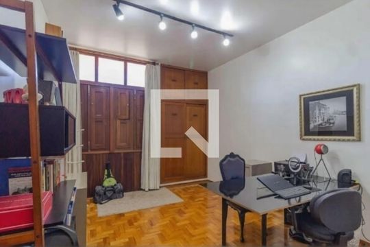 Sala de casa para alugar com 5 quartos, 322m² em Colégio Batista, Belo Horizonte