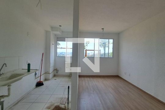 Sala - Cozinha de apartamento à venda com 1 quarto, 42m² em Jardim do Lago, Osasco
