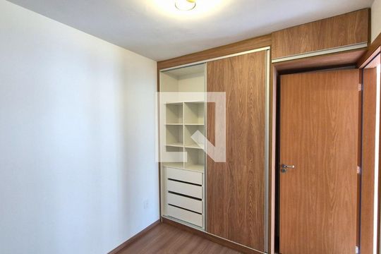 Quarto 1 de apartamento para alugar com 2 quartos, 45m² em Vila Satúrnia, Campinas