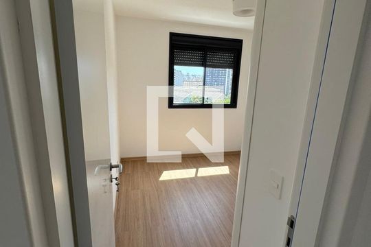 Quarto de apartamento à venda com 2 quartos, 62m² em Azenha, Porto Alegre