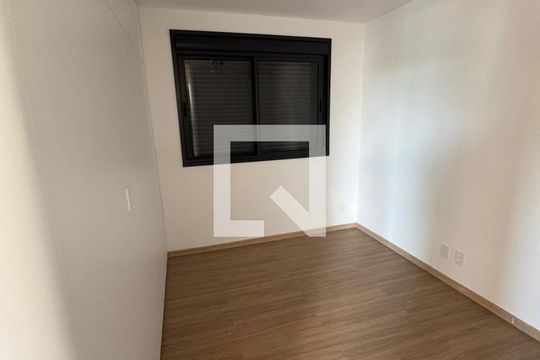 Quarto de apartamento à venda com 2 quartos, 62m² em Azenha, Porto Alegre
