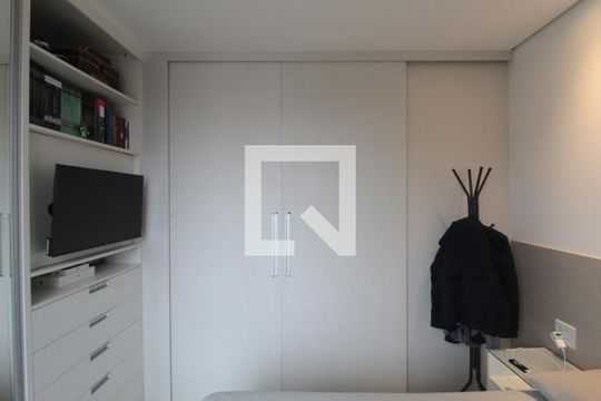 Quarto de kitnet/studio à venda com 1 quarto, 32m² em Santa Rosa, Belo Horizonte