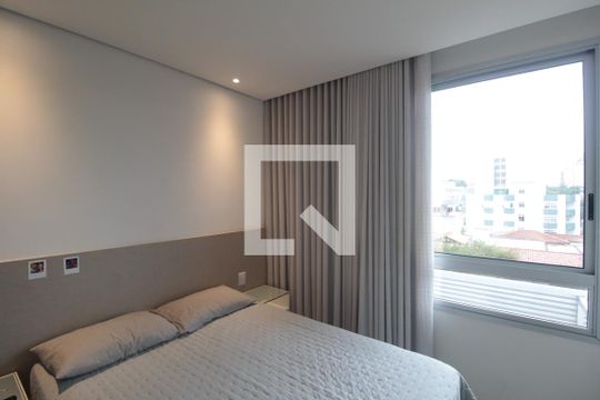 Quarto de kitnet/studio à venda com 1 quarto, 32m² em Santa Rosa, Belo Horizonte