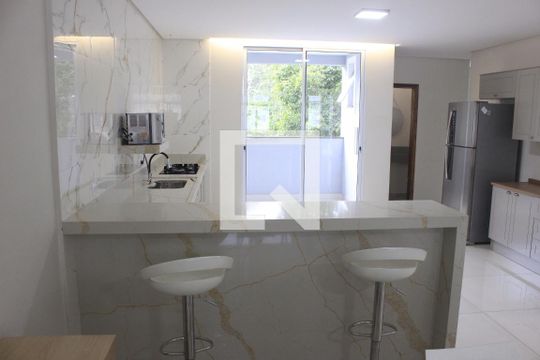 Cozinha de casa à venda com 3 quartos, 245m² em Torres Tibagy, Guarulhos