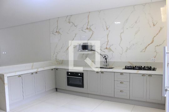 Cozinha de casa à venda com 3 quartos, 245m² em Torres Tibagy, Guarulhos