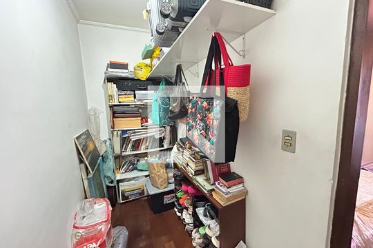 Closet da suíte 1 de casa para alugar com 3 quartos, 200m² em Vila Paulista, Guarulhos