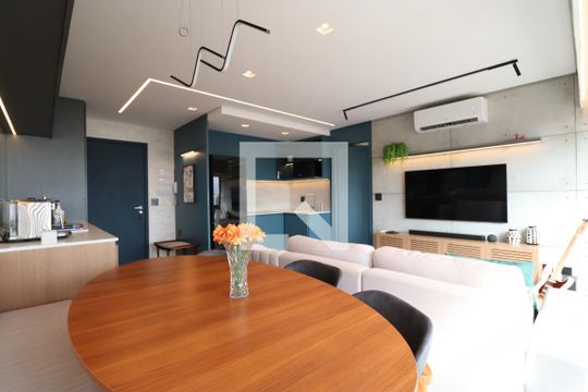 Sala/Cozinha de kitnet/studio à venda com 1 quarto, 40m² em Pompeia, São Paulo