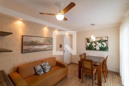Salas de apartamento à venda com 2 quartos, 47m² em Jardim Nova Europa, Campinas