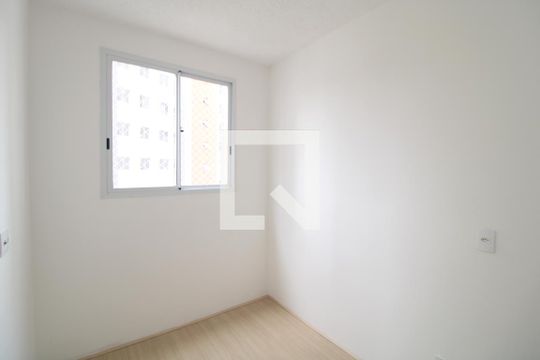 Quarto 2 de apartamento para alugar com 2 quartos, 34m² em Jardim Sabara, São Paulo