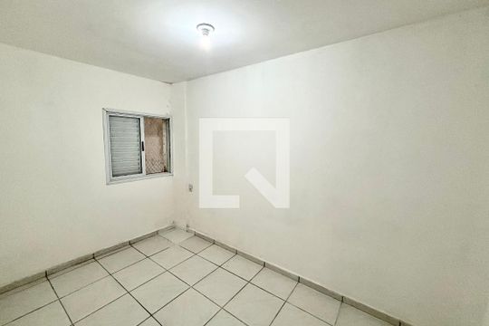 Quarto 1 de casa para alugar com 1 quarto, 32m² em Penha de França, São Paulo