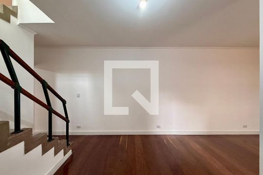 Sala de casa para alugar com 3 quartos, 222m² em Campo Belo, São Paulo