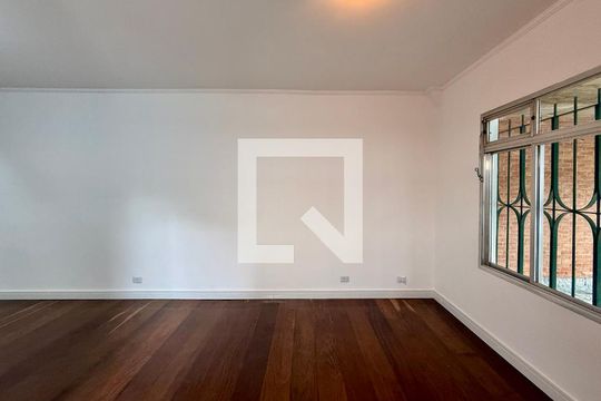 Sala de casa para alugar com 3 quartos, 222m² em Campo Belo, São Paulo