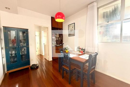 Apartamento à venda com 3 quartos, 190m² em Horto, Belo Horizonte