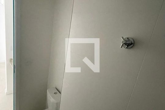 Banheiro de apartamento à venda com 1 quarto, 51m² em Maracanã, Rio de Janeiro