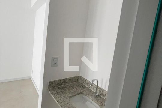 Banheiro de apartamento à venda com 1 quarto, 51m² em Maracanã, Rio de Janeiro