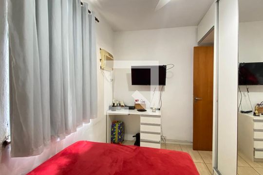 Apartamento à venda com 2 quartos, 56m² em Tomás Coelho, Rio de Janeiro