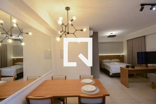 Apartamento para alugar com 1 quarto, 40m² em Subsetor Sul - 2 (s-2), Ribeirão Preto