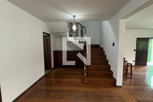 Sala - Sala de Estar de casa à venda com 4 quartos, 430m² em Vila Curuçá, Santo André