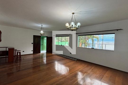 Sala - Sala de Estar de casa à venda com 4 quartos, 430m² em Vila Curuçá, Santo André