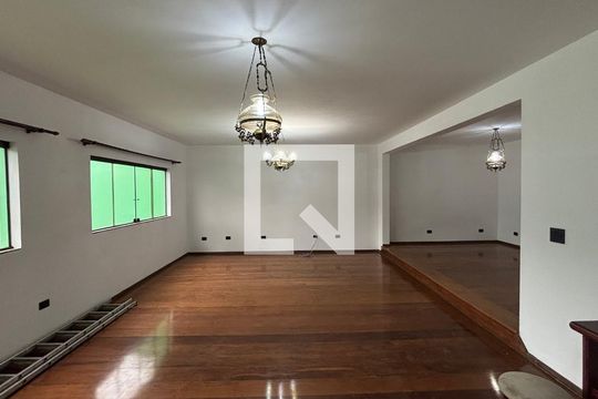 Sala - Sala de Estar de casa à venda com 4 quartos, 430m² em Vila Curuçá, Santo André