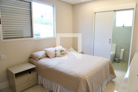 Apartamento à venda com 3 quartos, 92m² em Estoril, Belo Horizonte